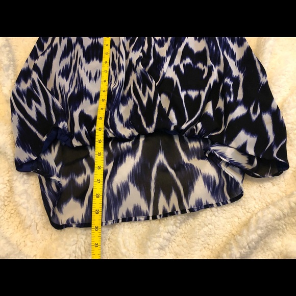 Nicole by Nicole Miller sleeveless blouse! - Picture 2 of 8